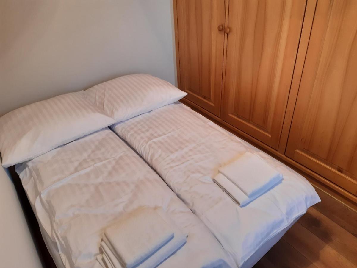 Secesja House Apartment Освиенцим Екстериор снимка