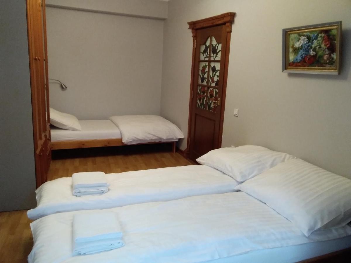 Secesja House Apartment Освиенцим Екстериор снимка